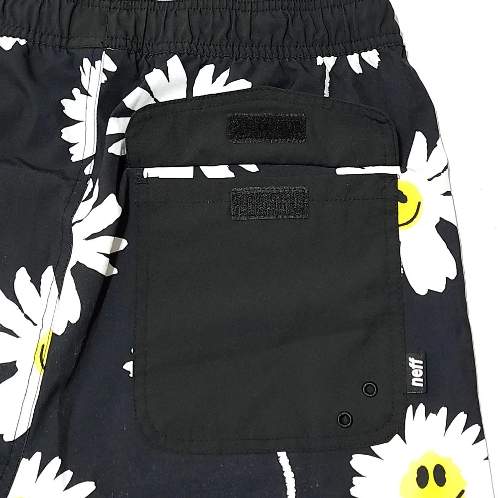 Neff Dazey Hot Tub Shorts Large Smiley Face‎ Swim Trunks Floral Board Shorts